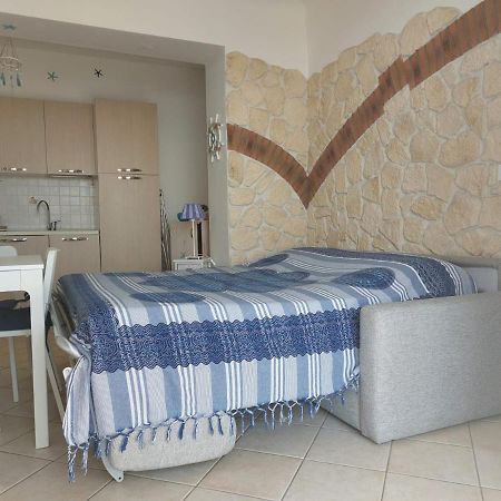 Apartamento Una Finestra Sul Mare Monolocale Bergeggi Exterior foto