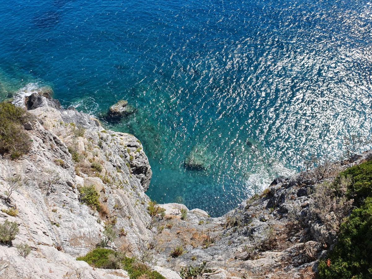 Apartamento Una Finestra Sul Mare Monolocale Bergeggi Exterior foto