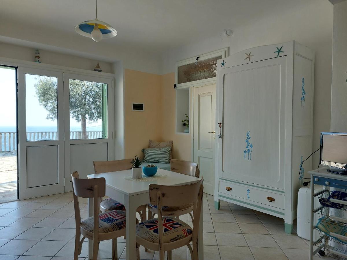 Apartamento Una Finestra Sul Mare Monolocale Bergeggi Exterior foto