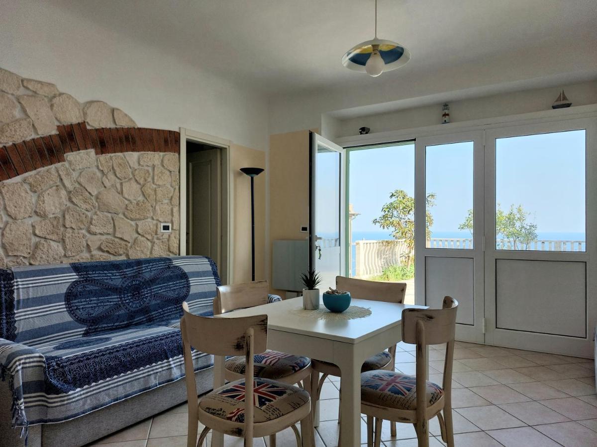 Apartamento Una Finestra Sul Mare Monolocale Bergeggi Exterior foto